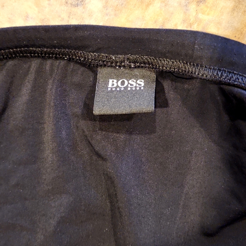 Hugo Boss swim brief - Picture 8 of 9